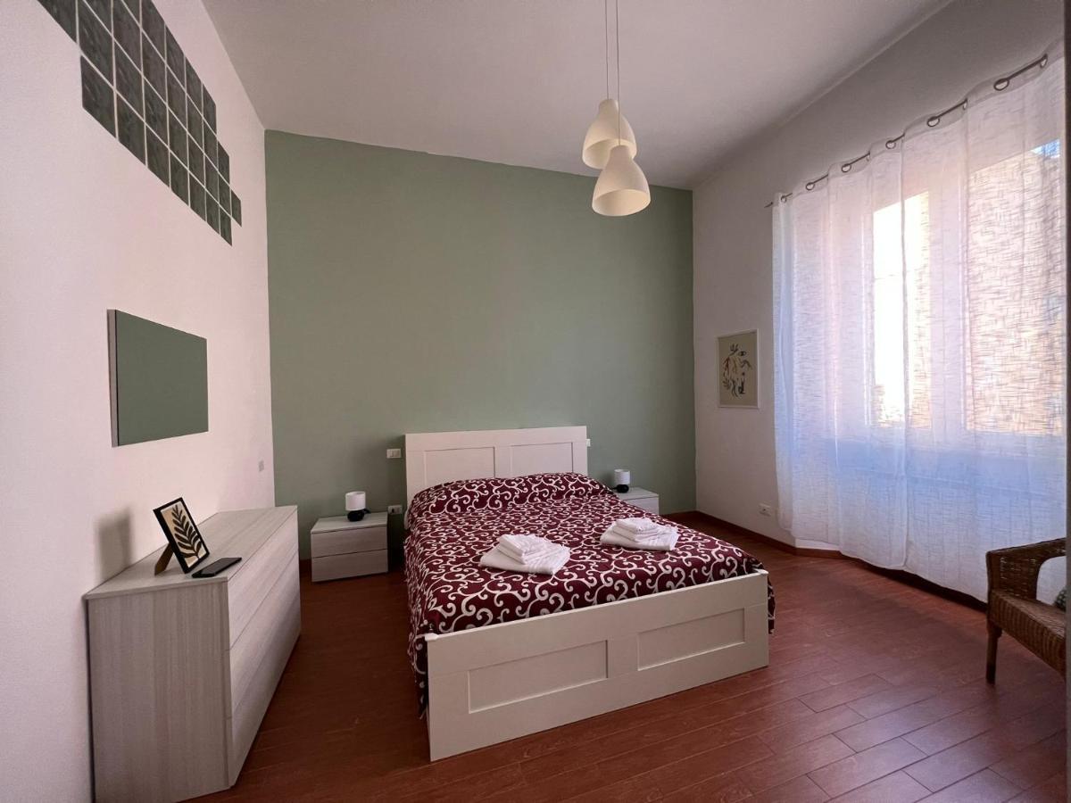 Spezialhouse Apartment Специя Екстериор снимка