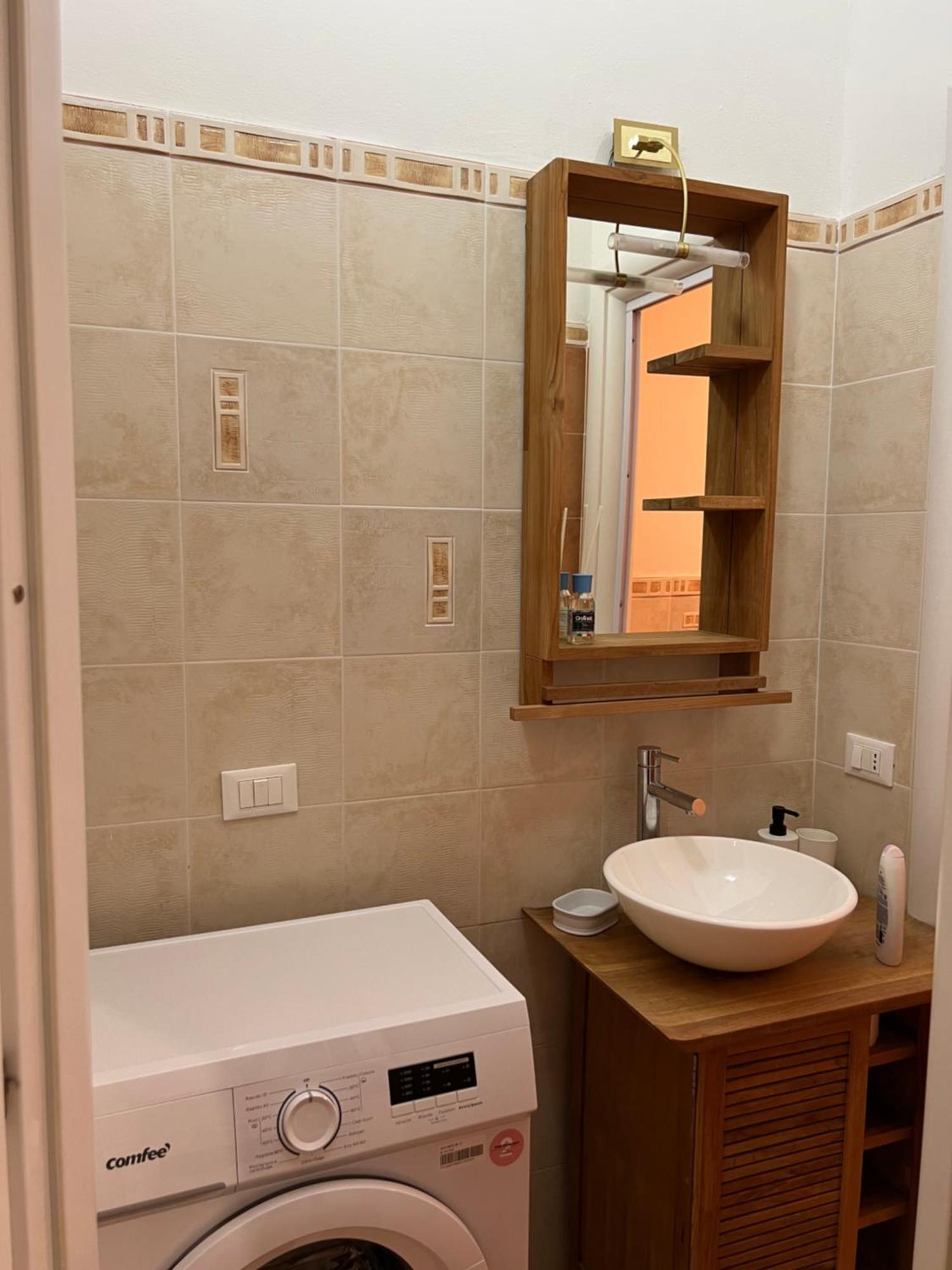Spezialhouse Apartment Специя Екстериор снимка